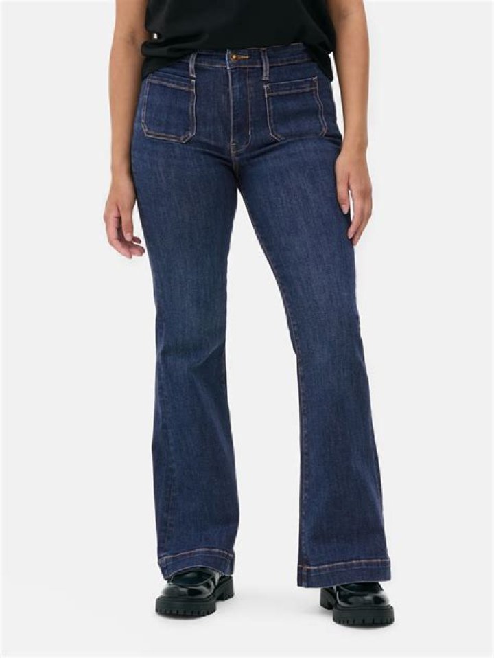Are jeans classified as pants?