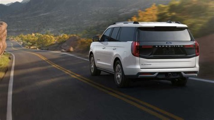 Are there any electrical problems with the Ford Expedition?
