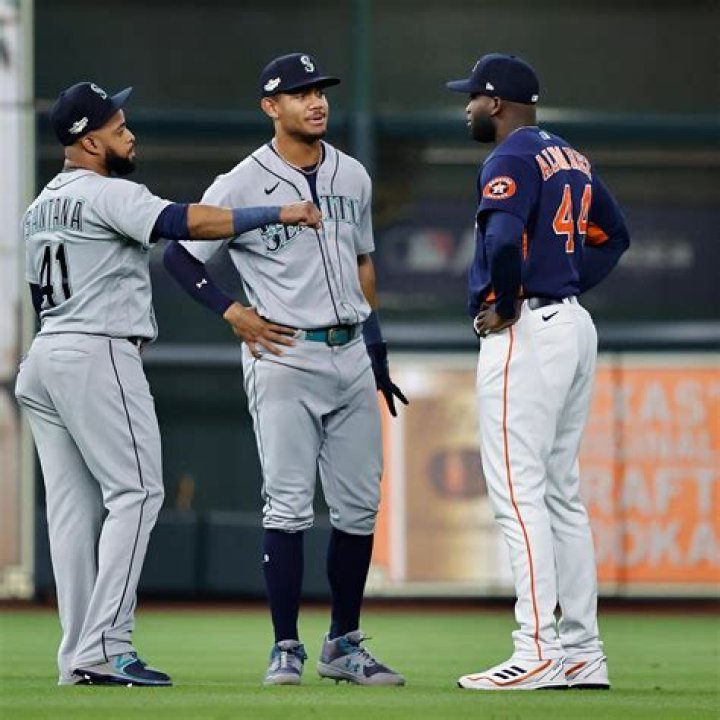 Baseball Player Pants - How To Discuss