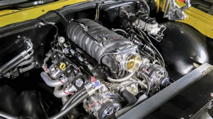 Can a factory 460 engine be swapped with an EFI engine?