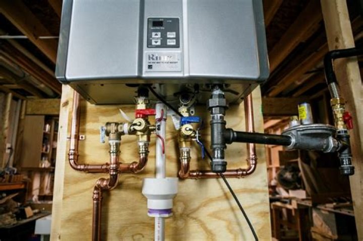 Can a propane hot water heater heat water?