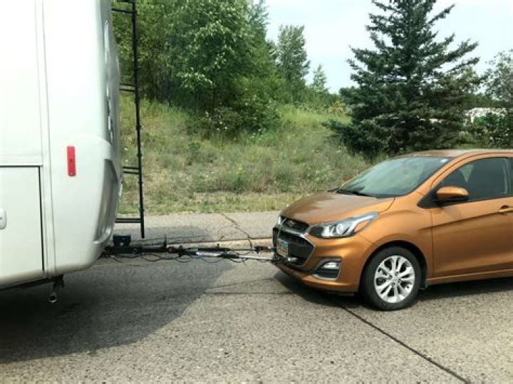 Can an automatic Subaru be flat towed?