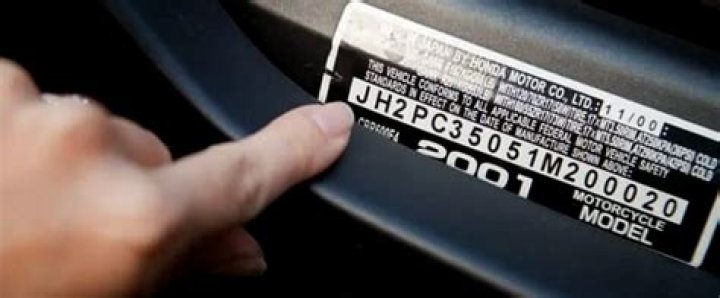 Can I find my car paint code by VIN number?