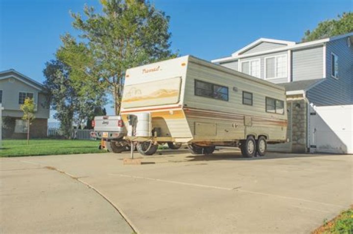 Can I park my RV on a slope?
