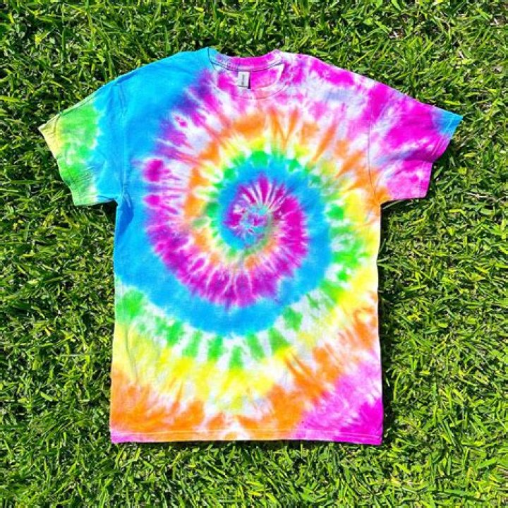 Can I use batik dye for tie-dye?