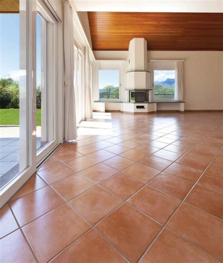 Can you lay terracotta tiles outside