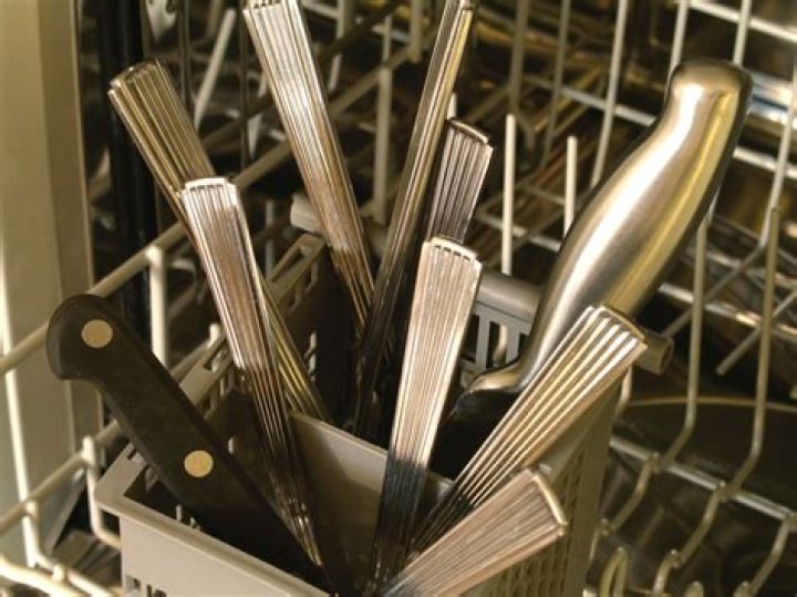 Can you put brass cutlery in the dishwasher