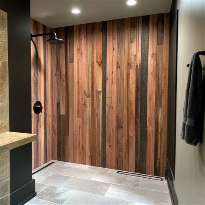 Can you put wood in shower