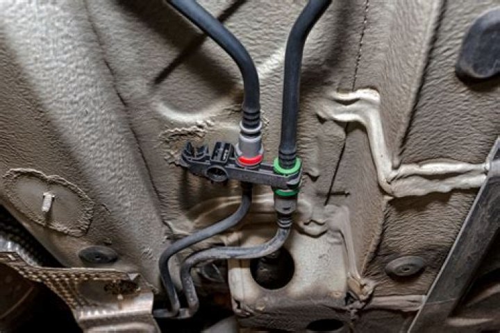 Can you replace fuel lines with rubber?