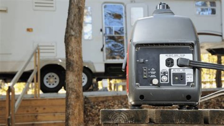 Can you run a generator while driving an RV?