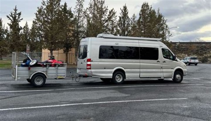 Can you run a travel trailer on solar?