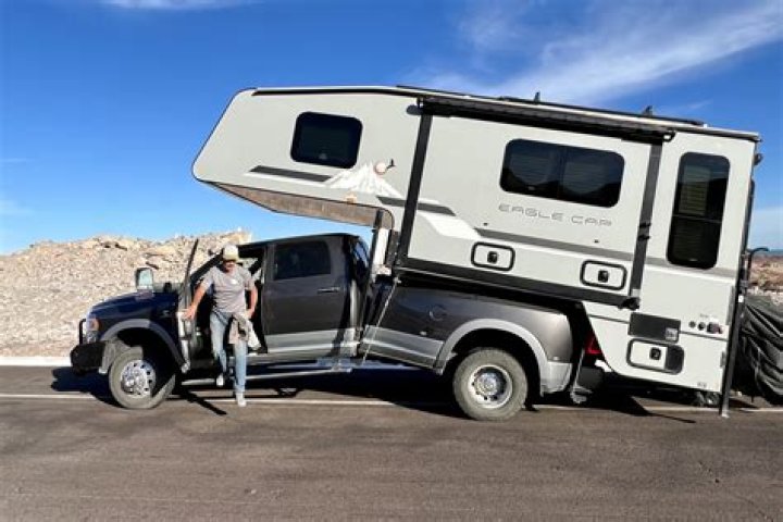 Can you sleep in a truck camper without the truck?