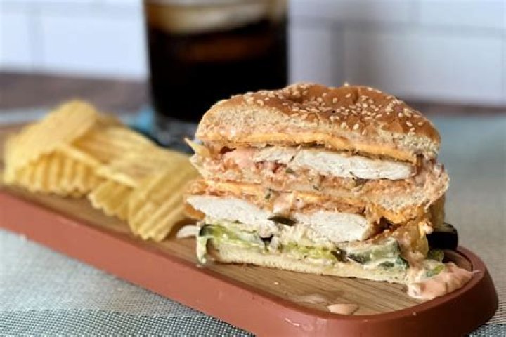 Cane's Chicken Sandwich - How To Discuss