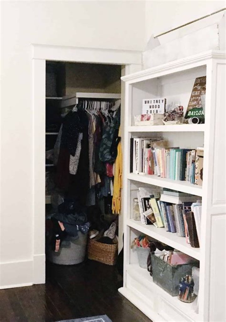 Closet without doors - How To Discuss