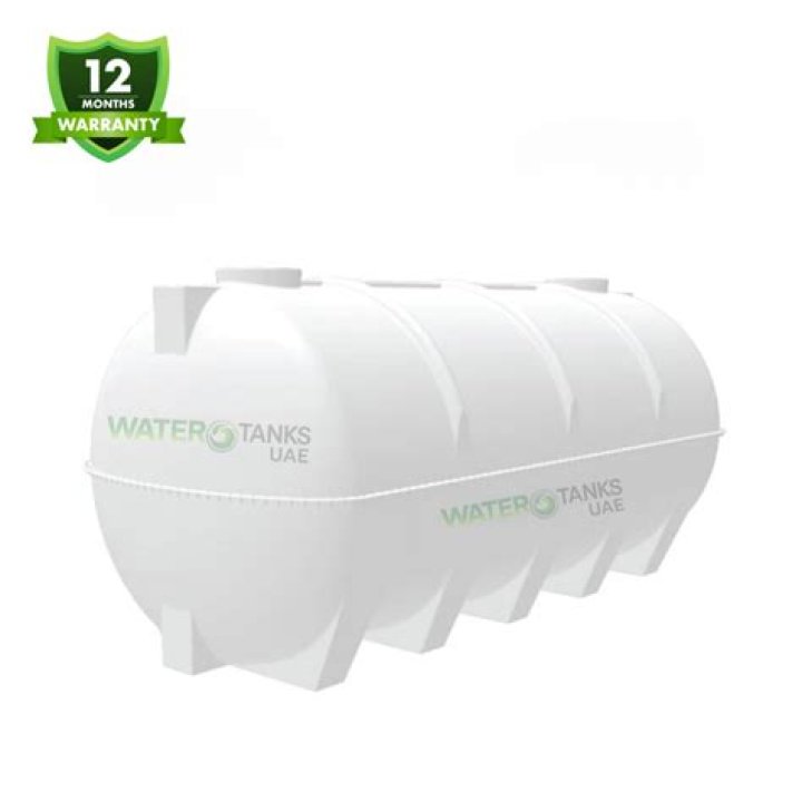 Do airstreams have water tanks?