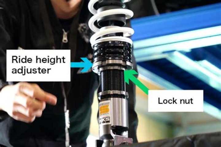 Does alignment adjust ride height?