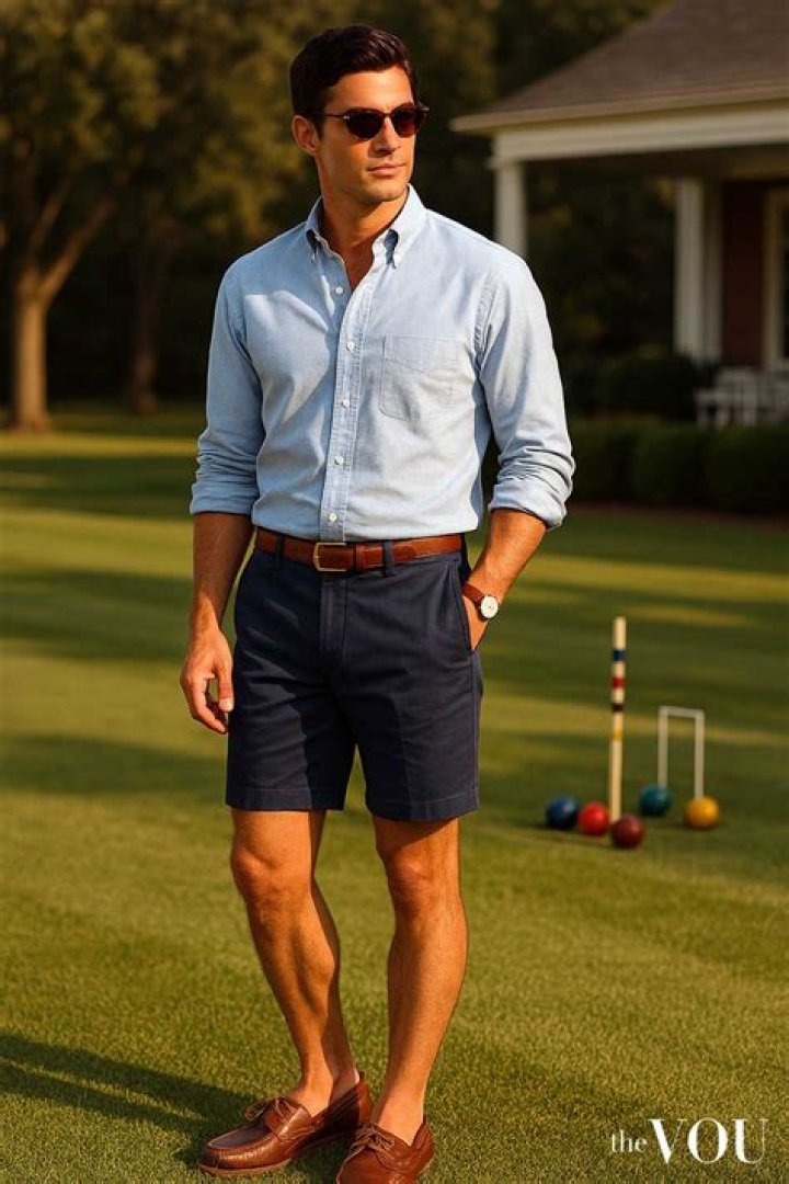 Does red shorts and blue shirt match?