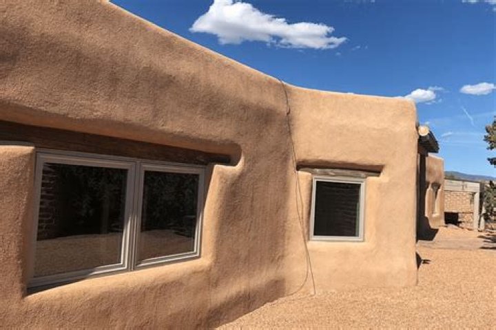 Does stucco need to be replaced