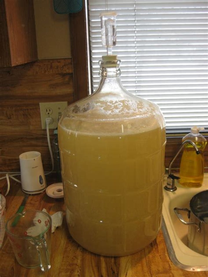Honey Wine - How to Make Mead (Honey Wine)