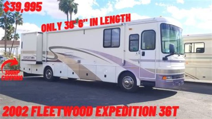 How big is a 2002 Fleetwood expedition 36T?