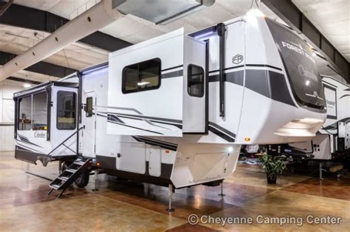 How big is a 2002 Forest River 5th Wheel?