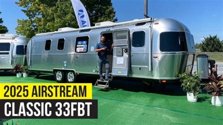 How big is the classic 30 Airstream trailer?