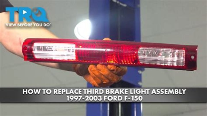 How do you change a brake light assembly?