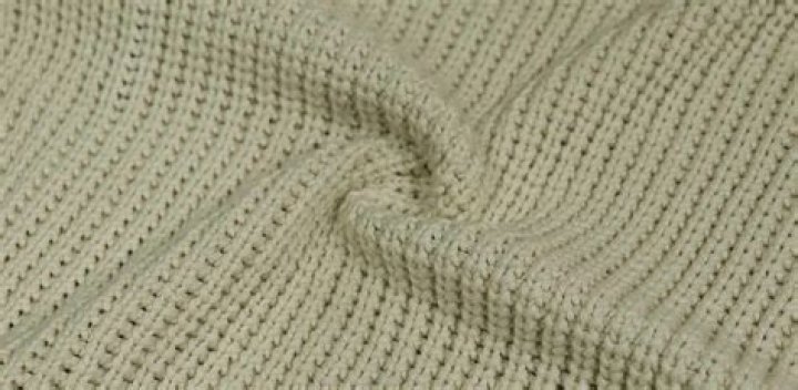 How do you find the GSM of a knitted fabric?