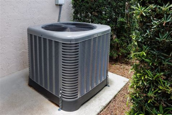 How do you Un-attach an air conditioner?