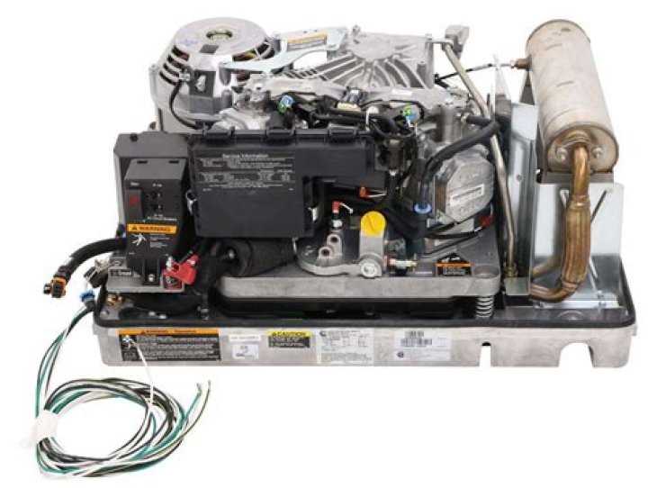 How does an Onan QG 7000 air conditioner work?