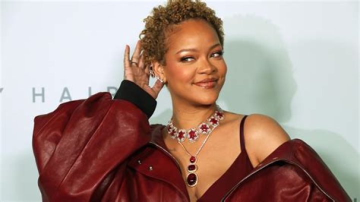 How does Rihanna describe her style?