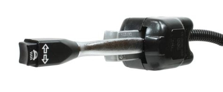 How many Freightliner turn signal switches are there?