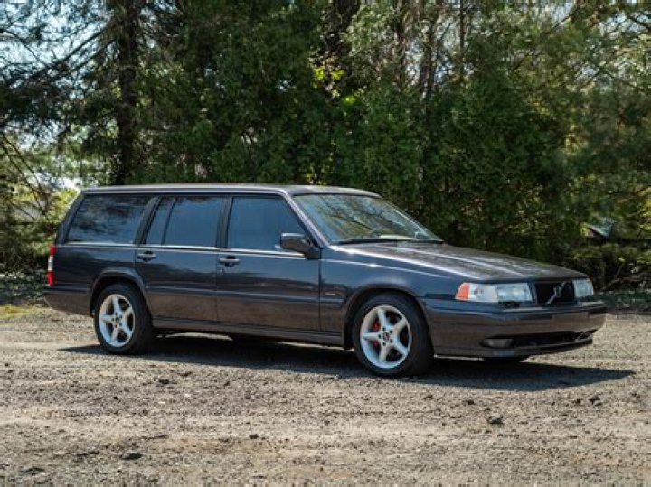 How many miles does an Itasca SunCruiser have?