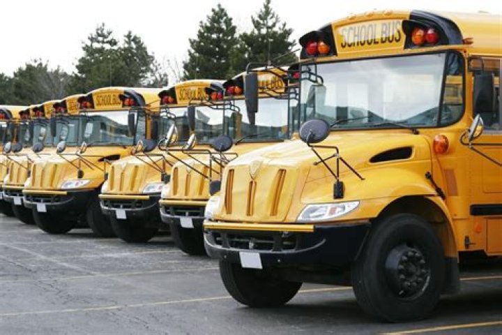 How Many Miles Per Gallon Does A Bus Get