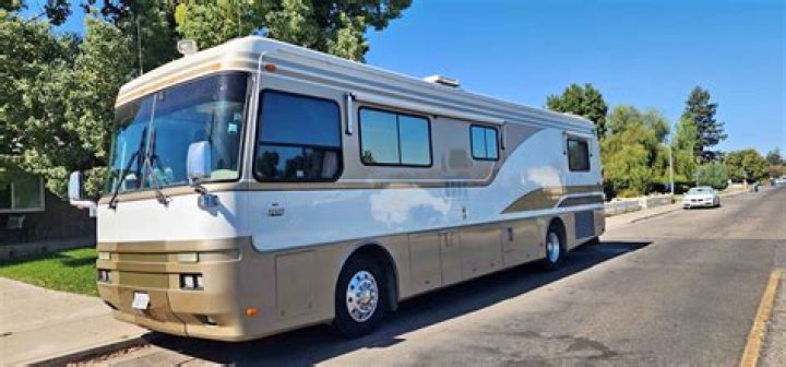 How much does a 1996 Monaco motorhome cost?