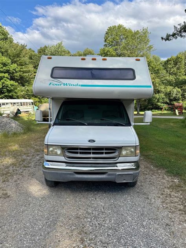How much does a 1997 four winds motorhome cost?