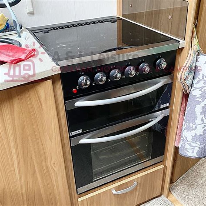 How much does the Thetford aspire leisure cooker cost?