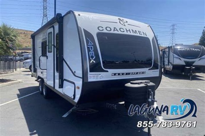 How much is a 2010 Coachmen Catalina worth?