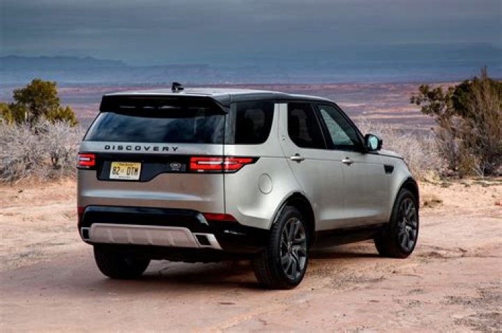 How often should a Land Rover Discovery be serviced?