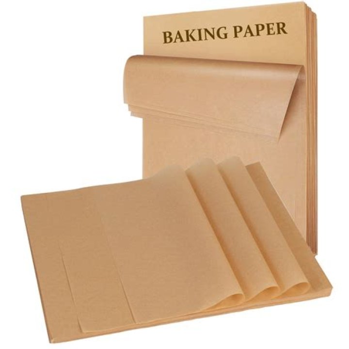 Is baking paper the same as greaseproof paper