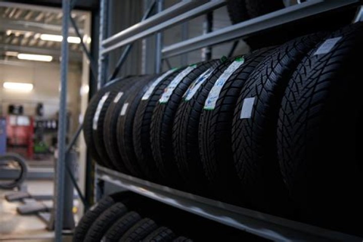 Is it cheaper to buy tires online or instore