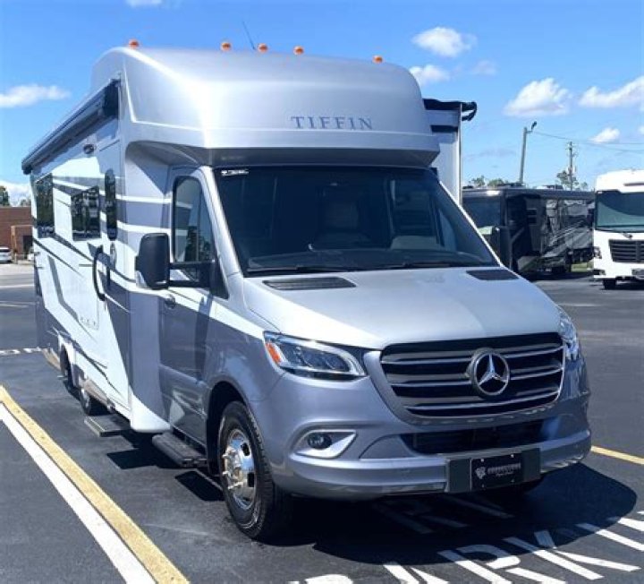 Is the 2016 Phaeton 40ah by Tiffin for sale?