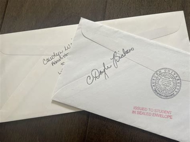 Should a chimney be sealed