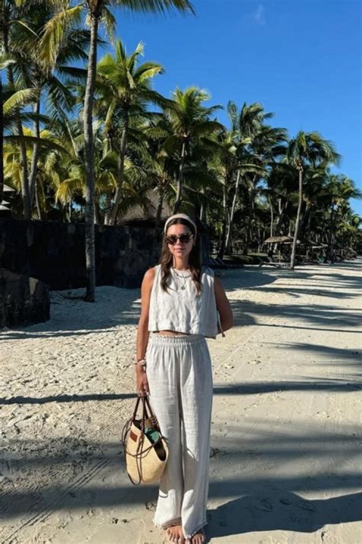 What can you not wear in Mauritius?
