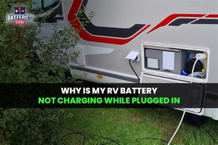What happens when an RV battery is plugged in?