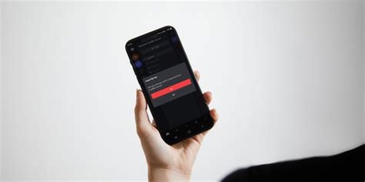 What is a server on a cell phone
