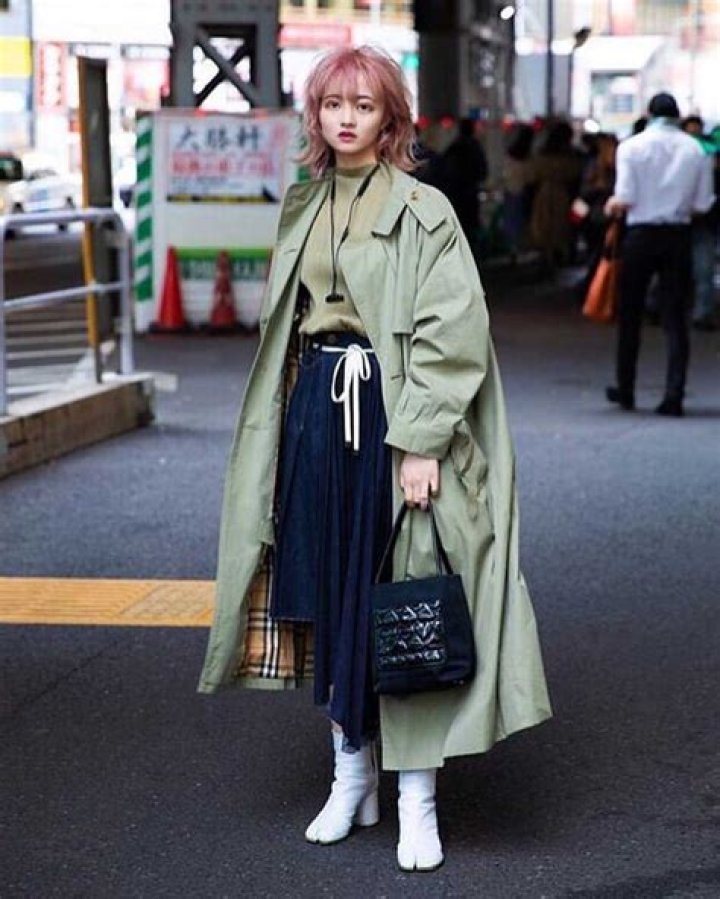 What is the clothing style in Japan?