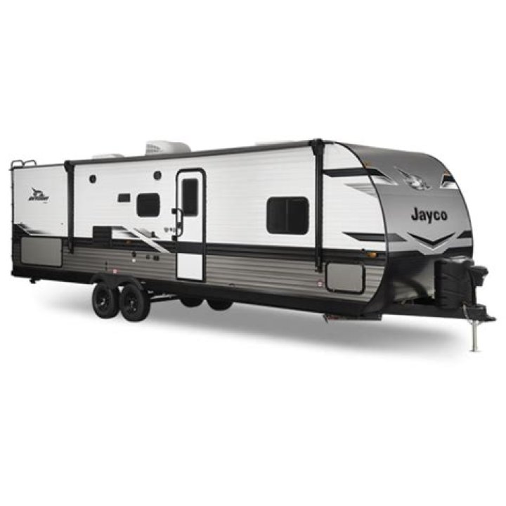 What kind of battery do you need for a travel trailer?