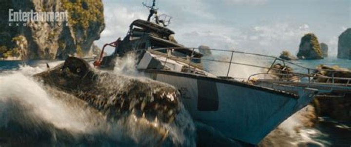 What kind of boat is the Cavalier 32?