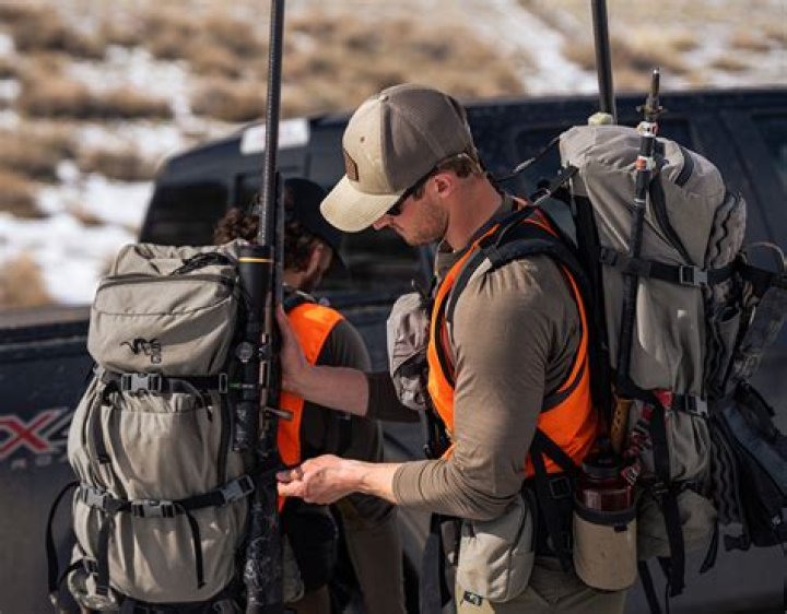 What kind of boots are best for mountain hunting?